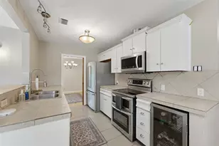 3023 Manila Dr, San Antonio, TX 78217 - Photo 6