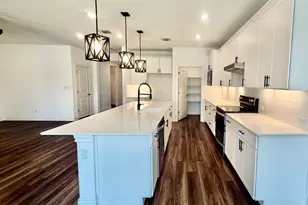 125 Slenderleaf Dr, Marble Falls, TX 78654 - Photo 6