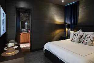 1807 W 37th St, Austin, TX 78731 - Photo 12