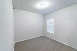 508 Bobcat Crk Dr, Jarrell, TX 76537 - Photo 14