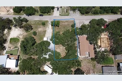 1416 Canyon Edge, Canyon Lake, TX 78133 - Photo 2