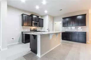 9529 Hunter Ln, Austin, TX 78748 - Photo 14