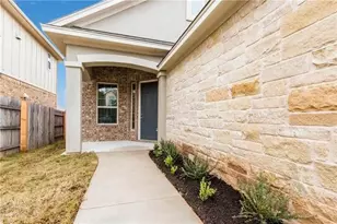 9529 Hunter Ln, Austin, TX 78748 - Photo 2