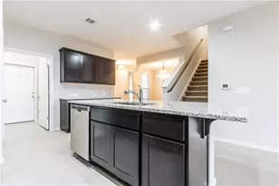 9529 Hunter Ln, Austin, TX 78748 - Photo 16