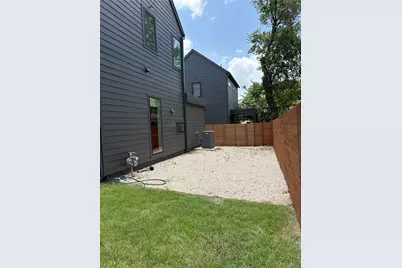 1800 Crown Drive #2, Austin, TX 78745 - Photo 4