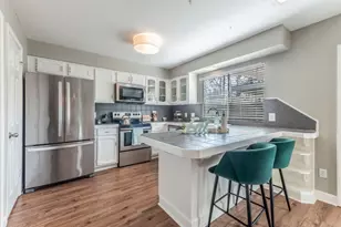 2110 Morley Dr, Austin, TX 78752 - Photo 6