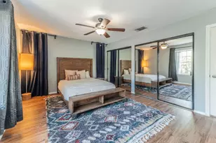 2110 Morley Dr, Austin, TX 78752 - Photo 12