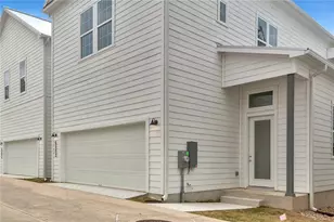 4502 Grassland Dr, Austin, TX 78723 - Photo 30