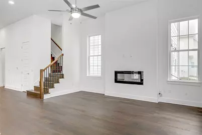 4502 Grassland Drive, Austin, TX 78723 - Photo 10