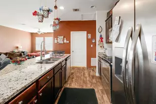 13909 Sherri Berry Wy, Manor, TX 78653 - Photo 8