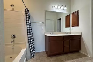 7607 Lazy Creek Dr, Austin, TX 78724 - Photo 10