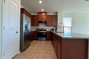 7607 Lazy Creek Dr, Austin, TX 78724 - Photo 4