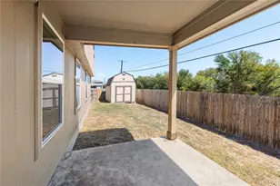 18436 Weatherby Ln, Elgin, TX 78621 - Photo 22