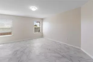 18436 Weatherby Ln, Elgin, TX 78621 - Photo 8