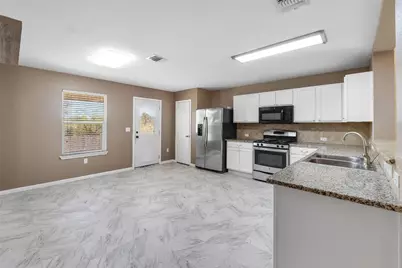 18436 Weatherby Lane, Elgin, TX 78621 - Photo 4