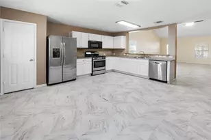 18436 Weatherby Ln, Elgin, TX 78621 - Photo 6