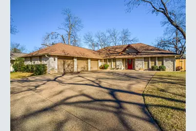 330 Columbine Street, Meadowlakes, TX 78654 - Photo 1