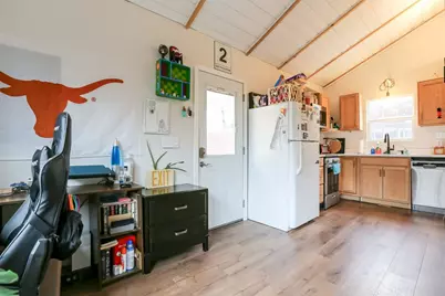 308 E 32nd Street #B, Austin, TX 78705 - Photo 10