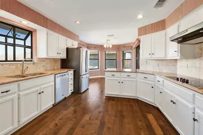 105 Tamarac Court, Lakeway, TX 78734 - Photo 8