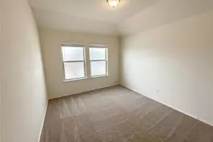 128 Inman Dr, Hutto, TX 78634 - Photo 18