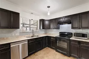 12316 Willow Wild Dr, Austin, TX 78758 - Photo 14