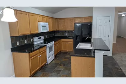 7737 Little Deer Trail, Georgetown, TX 78628 - Photo 2