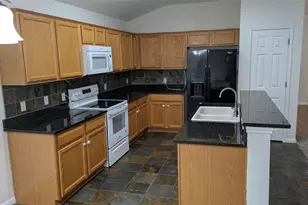 7737 Little Deer Trail, Georgetown, TX 78628 - Photo 2