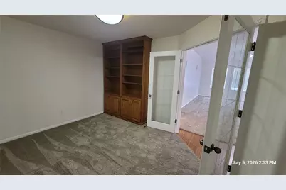 7737 Little Deer Trail, Georgetown, TX 78628 - Photo 6