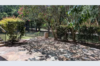 7737 Little Deer Trail, Georgetown, TX 78628 - Photo 14