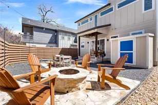 1126 Linden St, Austin, TX 78702 - Photo 24