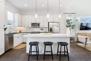 1126 Linden St, Austin, TX 78702 - Photo 8