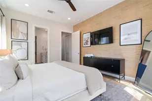 1126 Linden St, Austin, TX 78702 - Photo 14