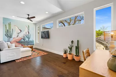 1126 Linden Street #1, Austin, TX 78702 - Photo 16