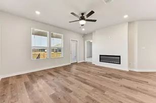 6410 Smarty Jones Dr, Buda, TX 78610 - Photo 12