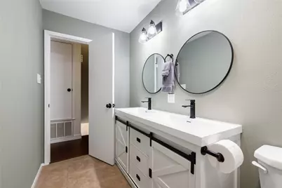 1703 Waterloo Trail #B, Austin, TX 78704 - Photo 20