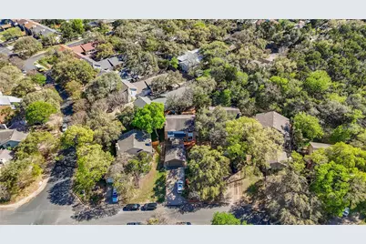 1703 Waterloo Trail #B, Austin, TX 78704 - Photo 34