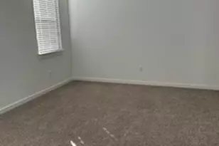 320 Cassandra Dr, Hutto, TX 78634 - Photo 4