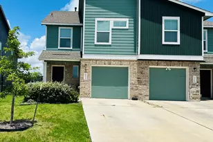 7204 Sparkling Light Dr, Del Valle, TX 78617 - Photo 2