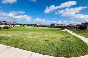 7204 Sparkling Light Dr, Del Valle, TX 78617 - Photo 38