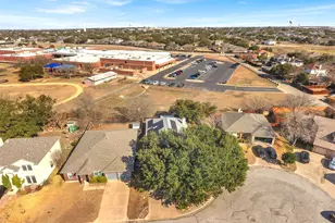 1030 Disraeli Cir, Pflugerville, TX 78660 - Photo 38