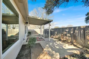 1030 Disraeli Cir, Pflugerville, TX 78660 - Photo 32