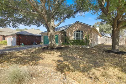 1030 Disraeli Circle, Pflugerville, TX 78660 - Photo 2