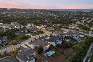 207 Lodestone Ln, Austin, TX 78738 - Photo 40