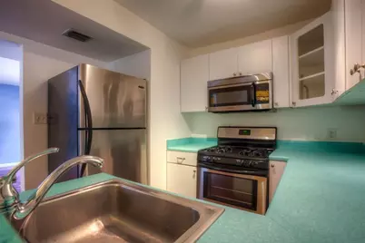 610 Franklin Boulevard #C, Austin, TX 78751 - Photo 2