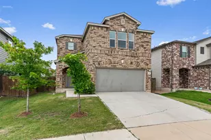 305 Los Cobos Ln, Georgetown, TX 78626 - Photo 2