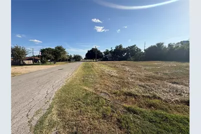 311 E Clark Street, Bartlett, TX 76511 - Photo 8