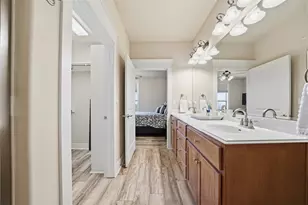 17808 Maritime Point Dr, Jonestown, TX 78645 - Photo 16
