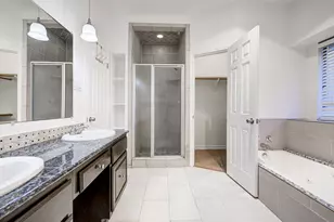 208 Oak Ridge Dr, Pflugerville, TX 78660 - Photo 16