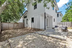 408 W Odell St, Austin, TX 78752 - Photo 30