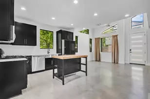 408 W Odell St, Austin, TX 78752 - Photo 6